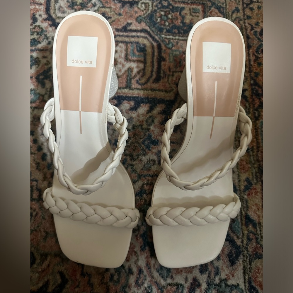 White braided heels with snakeskin heel